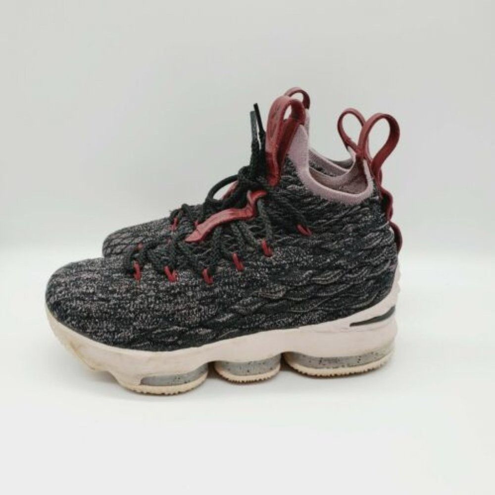 Nike Girls Black Sneaker Athletic Shoes Size 3.5 Y